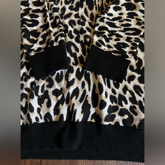 Calvin Klein Sweater Mock Neck Animal Print Button Neck Pullover - Picture 6 of 12